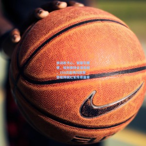 青训赤子心，安菲尔德情，埃利奥特含泪告别，150次出场与冠军荣耀铸就红军传奇篇章